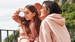 Festa della mamma 2020: casual, chic o sportiva? I regali perfetti