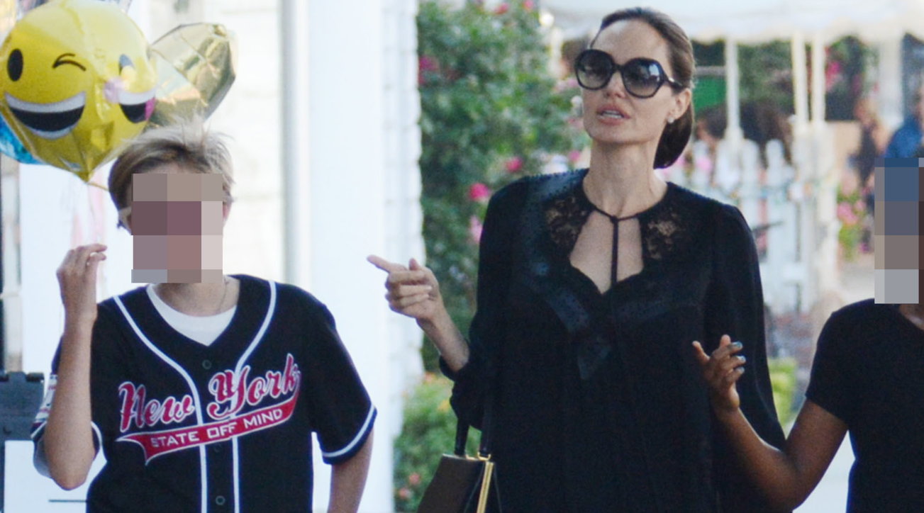 Compie 14 anni Shiloh Jolie Pitt, la figlia "gender variant" di Brad e Angelina