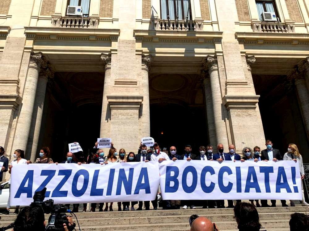 striscione, manifestazione lega
