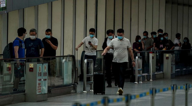 coronavirus cina pechino aeroporti