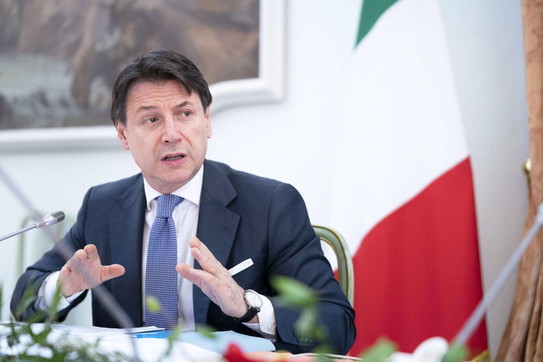 Giuseppe Conte Stati generali