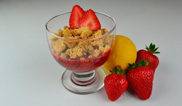 Crumble al ragù di fragole