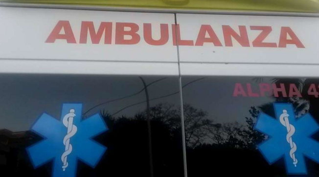 ambulanza 118 generica giorno estate