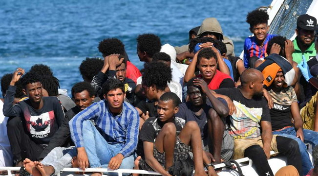 lampedusa, migranti, sbarchi