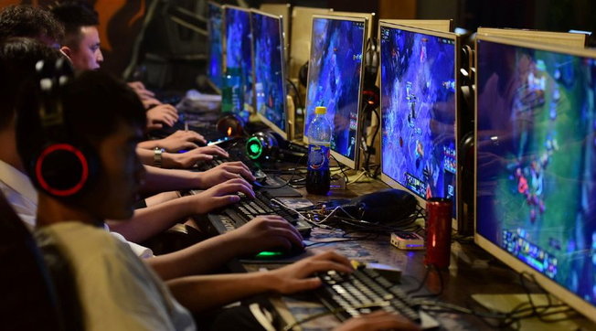 Cina - Coprifuoco sui videogiochi - Dipendenza da gaming