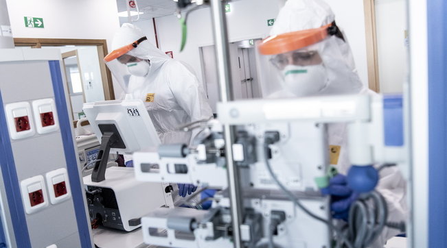 coronavirus covid ospedale medici generica
