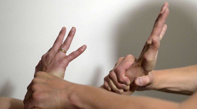 femminicidio stupro violenza sessuale abusi bullismo violenza donne