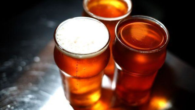 birra alcol bicchieri pub boccali