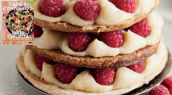 Piccole millefoglie con lamponi e crema pasticcera