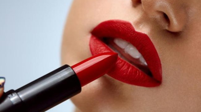 rossetto, bocca, sensualità, trucco, make up, bellezza, seduzione