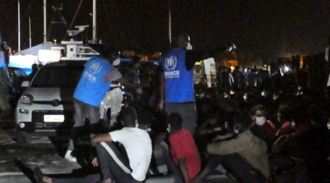 lampedusa migranti proteste