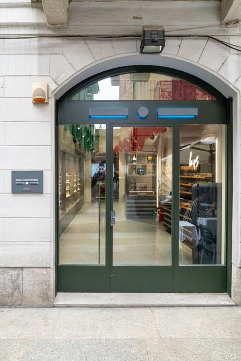 Italia Independent apre il nuovo store nel cuore di Brera - Tgcom24