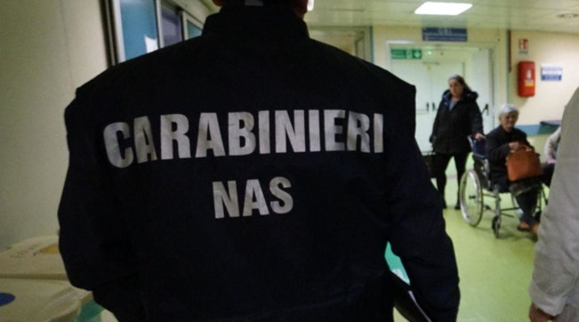 carabinieri, Nas, ospedale, formiche