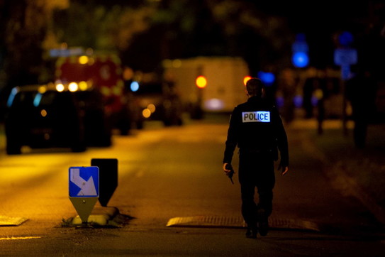 polizia francia professore decapitato