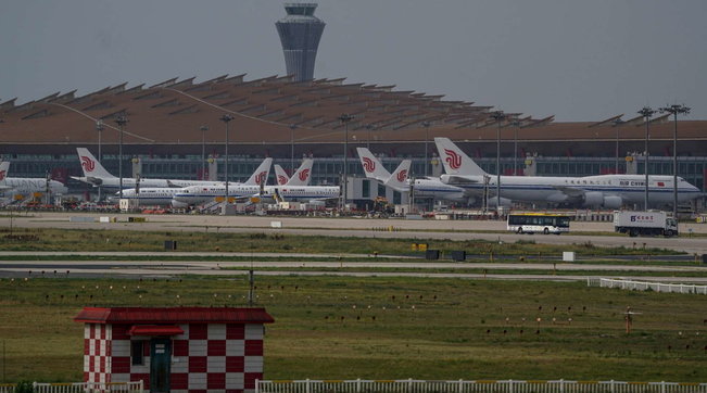 coronavirus cina pechino aeroporti