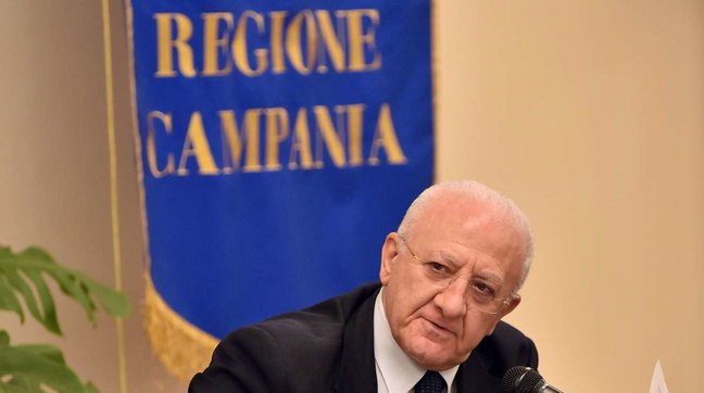vincenzo de luca mascherina