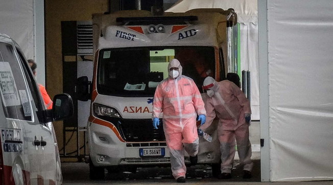 ospedale covid fiera milano
