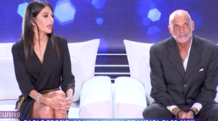 Paolo Brosio parla della fidanzata 22enne: "Voglio bene a Maria Laura"