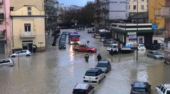crotone nubifragio novembre 2020