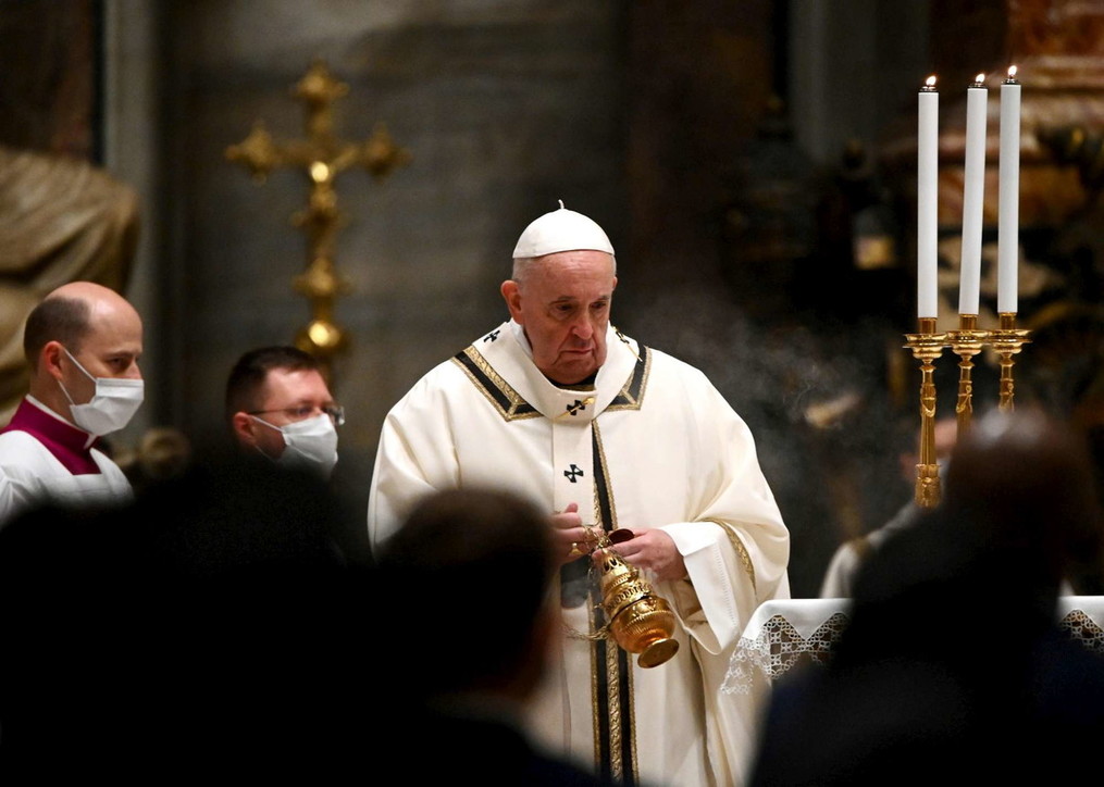 Messa Di Natale In San Pietro Papa Invece Di Piangerci Addosso