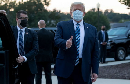 Donald Trump ospedale esce uscita ritorno elicottero