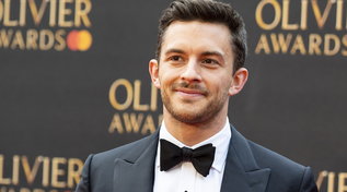 Beauty, make up uomo: c'&egrave;, non si vede e va bene anche con la mascherina