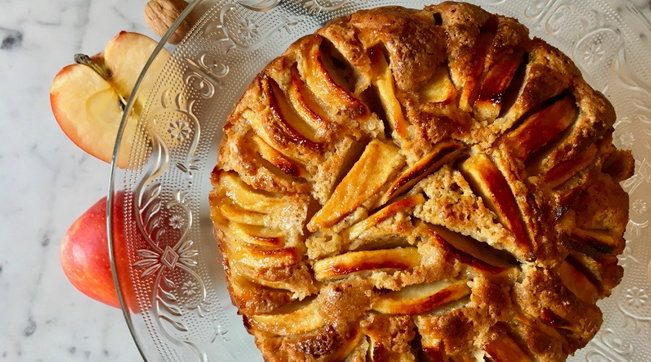 Torta rustica di mele al grano saraceno