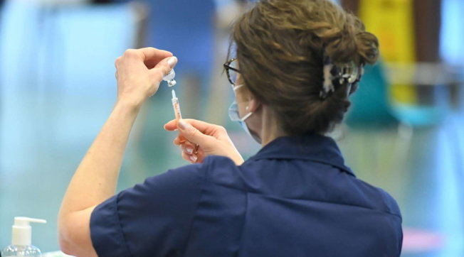 coronavirus covid vaccino vaccinazione gb gran bretagna inghilterra