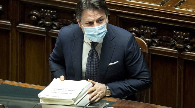giuseppe conte camera manovra