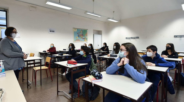 scuola superiori aula studenti