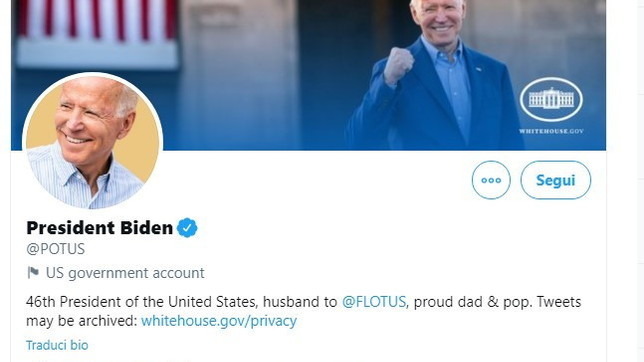 Biden "sfratta" Trump dall'account Twitter presidenziale (e Donald ha un nuovo profilo)