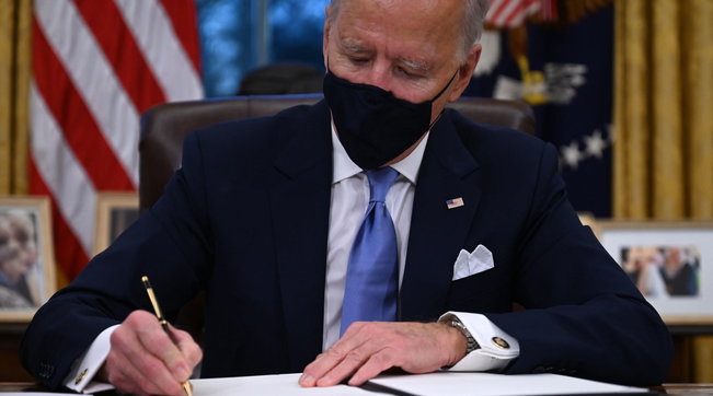 joe biden, casa bianca, insediamento
