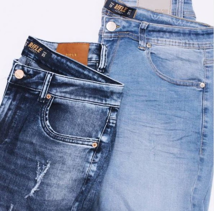 Rifle, fallito lo storico brand italiano: super svendita di jeans e felpe a  2 euro - Tgcom24