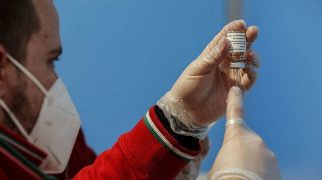 coronavirus covid vaccino AstraZeneca