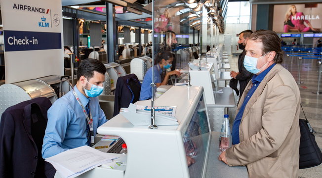 malpensa terminal 1 passeggeri aeroporto milano coronavirus