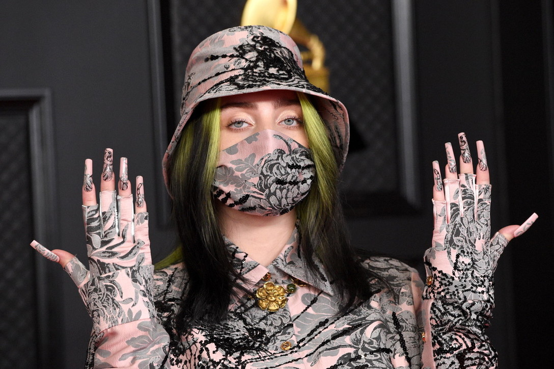 Grammy 2021: da Beyoncé a Billie Eilish la nail art è esagerata