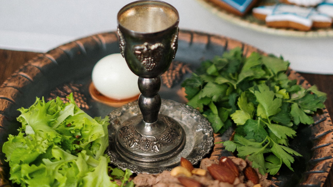 Pèsach, Pesah, Passover i nomi della Pasqua Ebraica, simbolo della libertà che ogni anno si