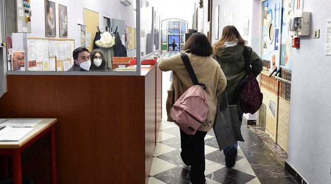 scuola superiori aula studenti
