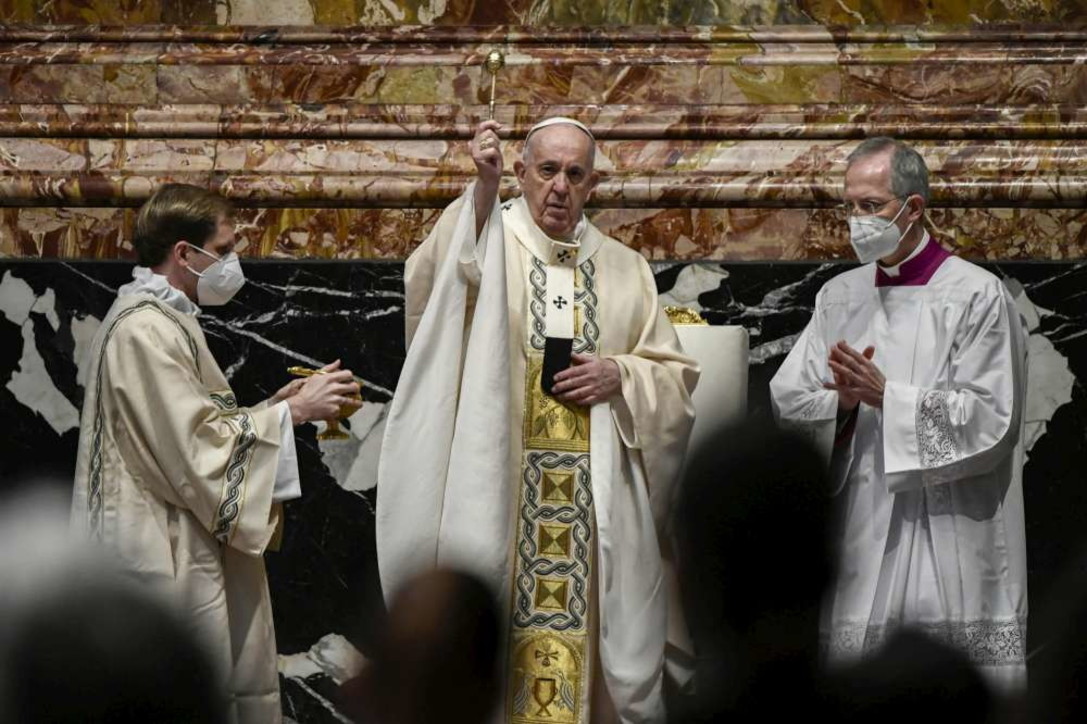 Papa Francesco, messa di Pasqua e benedizione Urbi et Orbi