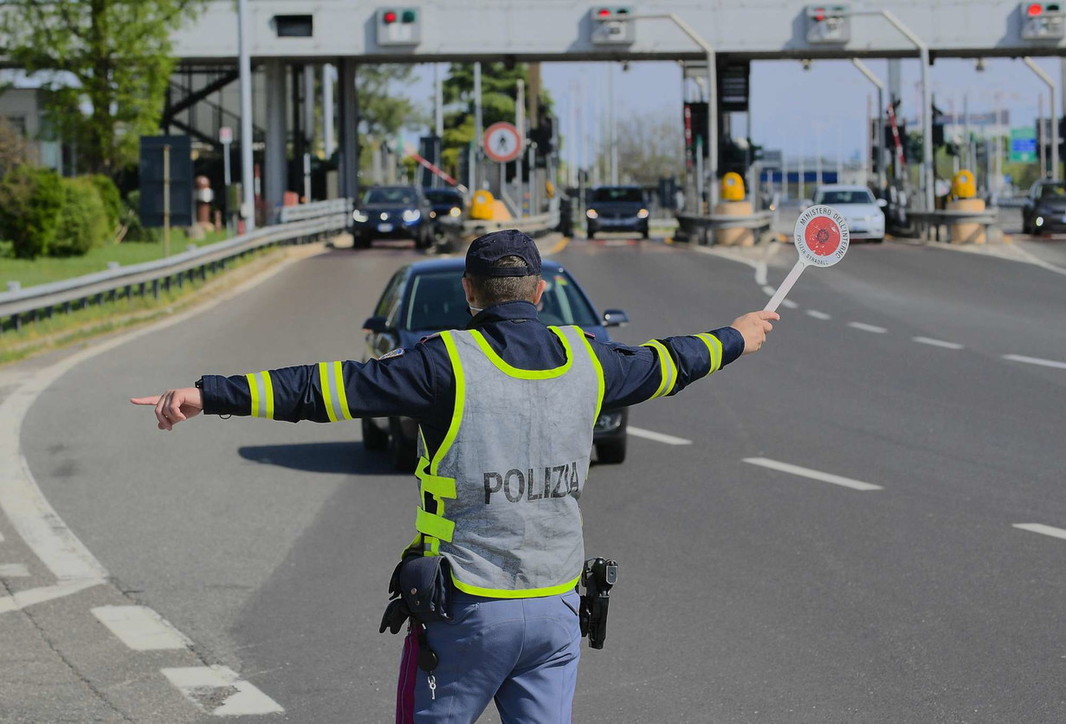 Covid, Pasquetta blindata: controlli serrati sulle gite fuori porta