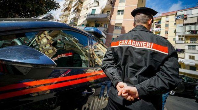 carabinieri generica, cc, auto,