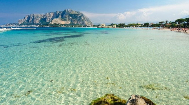 Sicilia: spiagge dove fare un pieno di salsedine e di blu