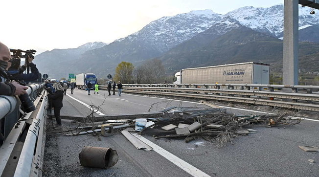 no tav cavo autostrada frejus bruzolo