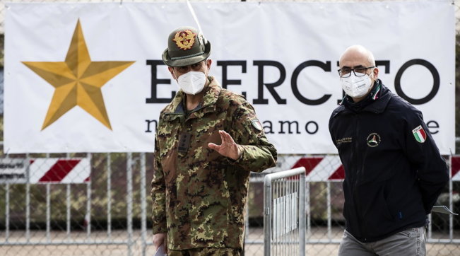 Covid, Francesco Figliuolo, Fabrizio Curcio, Cecchignola, vaccino AstraZeneca