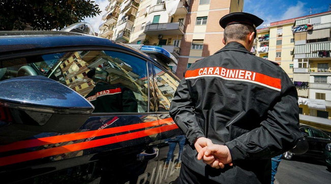 carabinieri generica, cc, auto,
