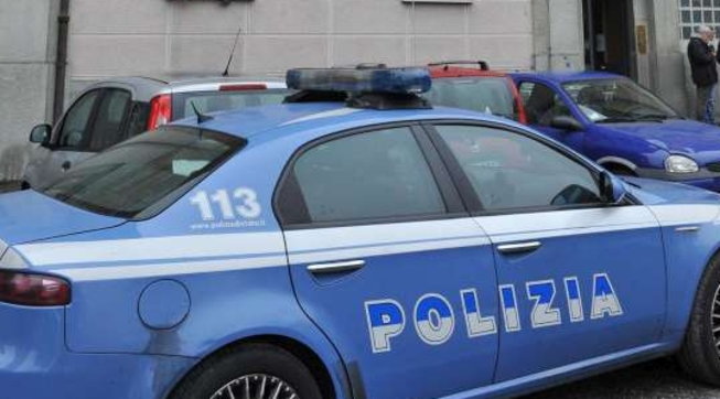 polizia generica, auto,