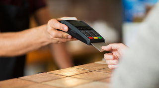 Sfruttare la crescita dell’e-commerce investendo con eToro