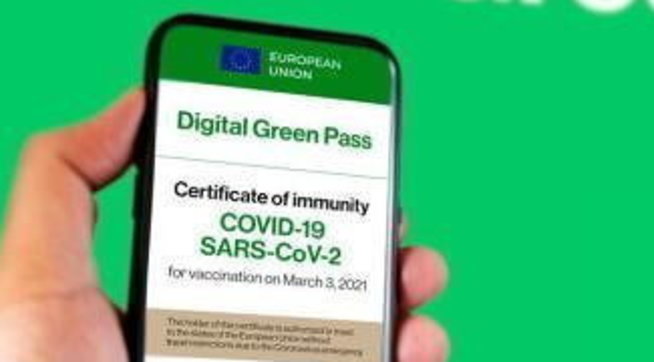 Green pass digitale, averlo diventa più facile: basterà anche l'sms