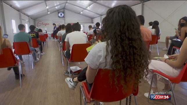 Figliuolo: distribuiamo 3.5 mln di vaccini Pfizer