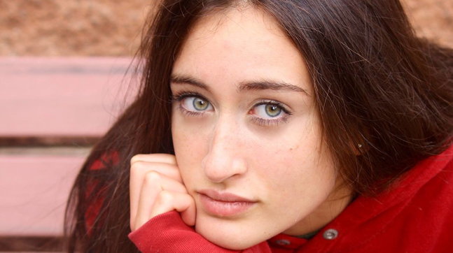 Coppia muore cadendo dal balcone a Ibiza, le amiche: "Elena è stata uccisa dal fidanzato"